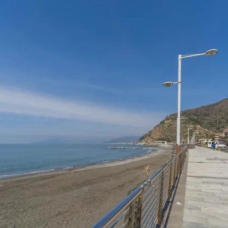 091 - Casa Bernardello, Fronte Mare E Fronte Sestri Levante